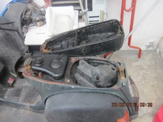 ขายvespa cosa lx150พร้มทะเบียน23000บาท