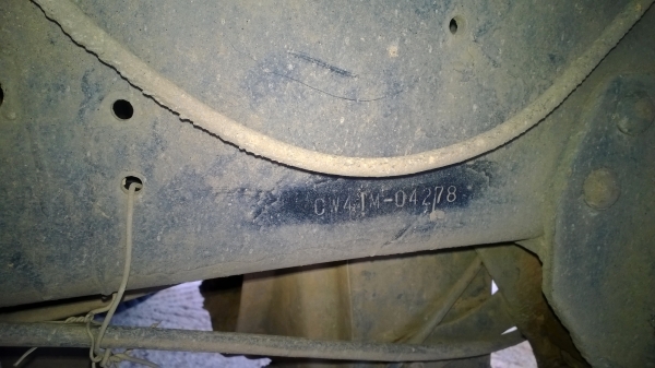 10ล้อ2เพลาท้ายลาดNISSAN UD CW41M ทุกแมคโฮใหญ่.....