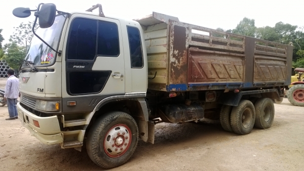 HINO FM3M NLD รถเดิมๆสีเดิม เครื่อง เกืยร์เดิม  ยางไม่สวย....