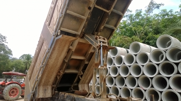 HINO FM3M NLD รถเดิมๆสีเดิม เครื่อง เกืยร์เดิม  ยางไม่สวย....