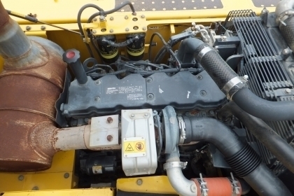 KOMATSU PC200-8รถปี2008 ซีเรียลC62900 ใช้งาน5816ช.ม