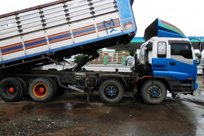 12ล้อดั้มแม่ลูกISUZU GIGAR ปี52-360แรงม้าดั้มมิเนียมแม่ลูกๆ3คาน 12ล้อดั้มแม่ลูกISUZU GIGAR ปี52-360แรงม้าดั้มมิเนียมแม่ลูกๆ3คาน