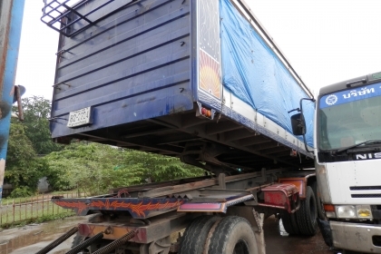 12ล้อดั้มแม่ลูกISUZU GIGAR ปี52-360แรงม้าดั้มมิเนียมแม่ลูกๆ3คาน 12ล้อดั้มแม่ลูกISUZU GIGAR ปี52-360แรงม้าดั้มมิเนียมแม่ลูกๆ3คาน