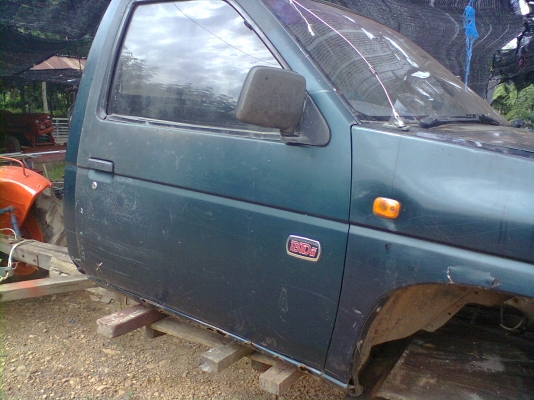 ขายหัวเก๋งบิ๊กเอ็มหน้าหัก จอโค้ง ทรงยังสวยครับ ขายหัวเก๋งบิ๊กเอ็มหน้าหัก จอโค้ง ทรงยังสวยครับ