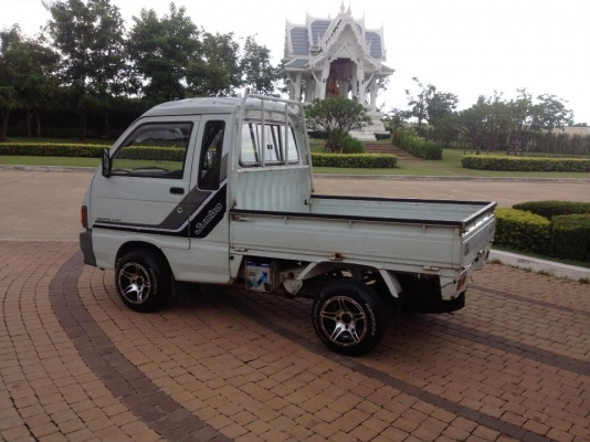 กระบะญี่ปุ่น 4x4 หัวแตงโม นั่งสบาย ลุยดี ขวัญใจชาวสวน กระบะญี่ปุ่น 4x4 หัวแตงโม นั่งสบาย ลุยดี ขวัญใจชาวสวน
