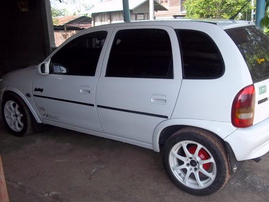 โอเปิ้ล 1.4 ไม่เคยติดก๊าช  สวยๆครับ