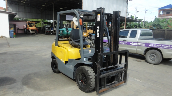 ขาย TCM FG25  ( 2.5 TON ) รุ่น T4 แก็ส + นํ้ามัน