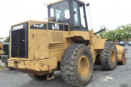 ขายด่วน CAT 928F สนใจติดต่อ 081-8048928