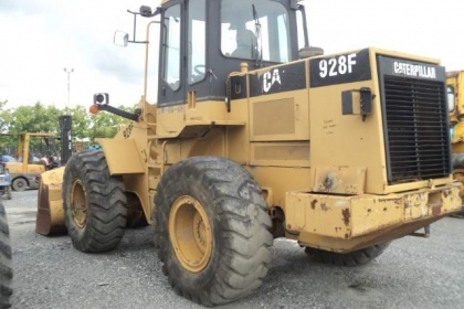 ขายด่วน CAT 928F สนใจติดต่อ 081-8048928