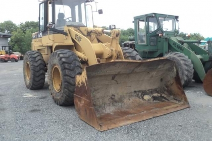 ขายด่วน CAT 928F สนใจติดต่อ 081-8048928