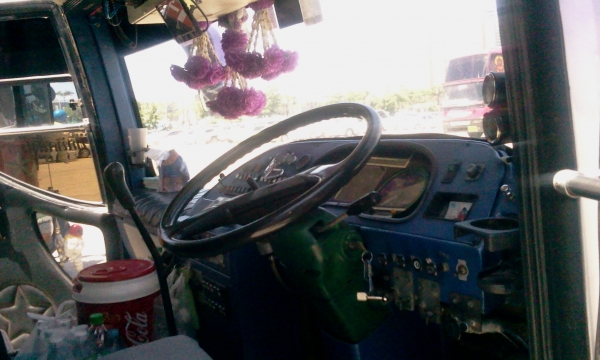 ฮีโน่ เขาควาย เครื่อง แดวู 360 hp