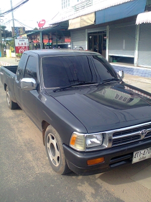รถกระบะแค็ป โตโยต้า