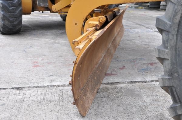 CATERPILLAR  140 G  SN  72V15673