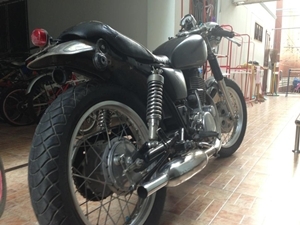 ขาย sr 400 อิเวอ เครื่อง+โครง+สพม คาแฟ่ 46000 ด่วนเลยคับ