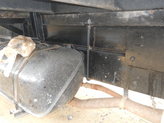 หลุดมัดจำ ขายดาวน์FSR ด่วนๆวาง 150000 ขับไปได้เลยเจ้าของขายเองอีซูซุร๊อกกี้6ล้อดั๊มพ์สภาพสวยพร้อมใช้ไม่ต้องทำอะไรเพิ่มเครื่องเทอร์โบ210แรงม้า