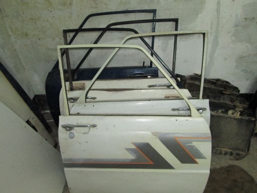 จำหน่ายอะไหล่ BODY PART - mazda 1000-1300 ราคามิตรภาพ