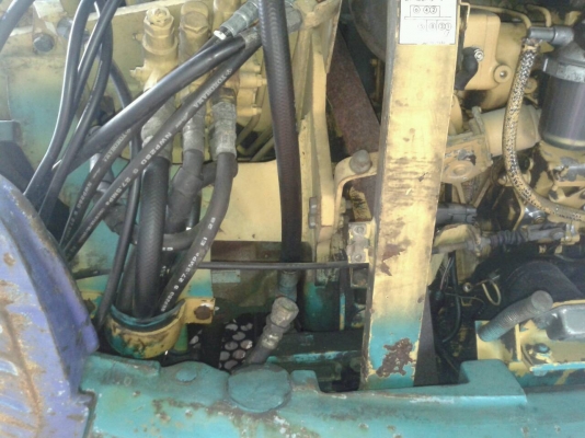 ขายรถขุด KOMATSU  PC30-7 ยังไม่เคยใช้งานในไทย  ตู้เก๋งเพิ่ม40,000 รถมีไลน์เจาะ