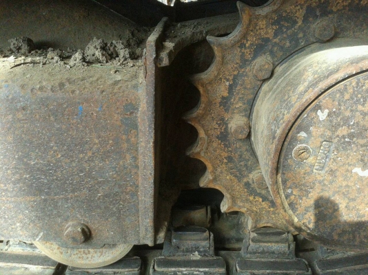 ขายรถขุด KOMATSU  PC30-7 ยังไม่เคยใช้งานในไทย  ตู้เก๋งเพิ่ม40,000 รถมีไลน์เจาะ