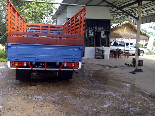 ขายหกล้อ 115 แรงม้า พร้อมใช้งาน