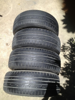 ขายยางBridgestone PLay Z 195-55-15 หายาก 1ชุด ถูกๆ