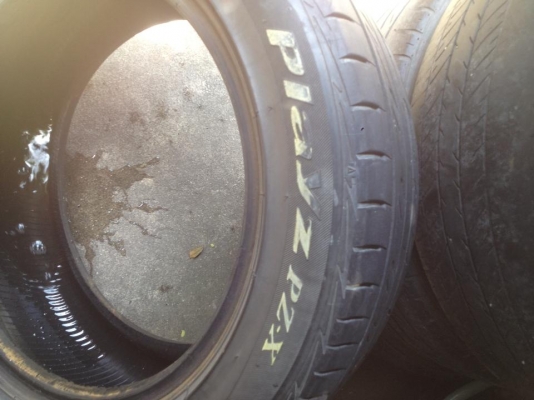 ขายยางBridgestone PLay Z 195-55-15 หายาก 1ชุด ถูกๆ