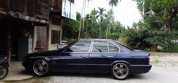 BMW e34 525i