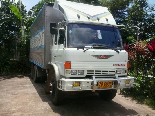 Hino FL227LA10236 เพลาเดียววิ่งตู้เย็น เดิม ๆ ยางดี 7 เส้น คัสซีสวยตามอายุ ภายในเก๋งสวยเจ้าของขับเอง ขายเอง