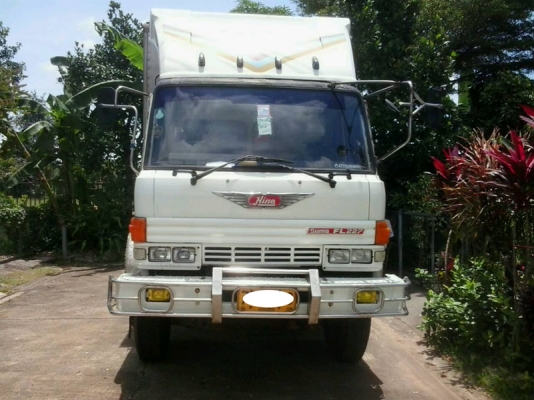 Hino FL227LA10236 เพลาเดียววิ่งตู้เย็น เดิม ๆ ยางดี 7 เส้น คัสซีสวยตามอายุ ภายในเก๋งสวยเจ้าของขับเอง ขายเอง