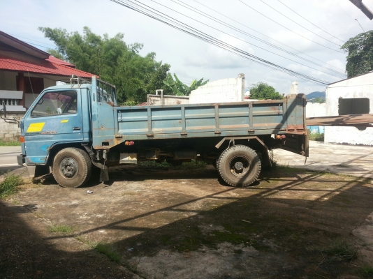 ขาย ดั้ม NPR 115 พวงมาลัยเพาเวอร์