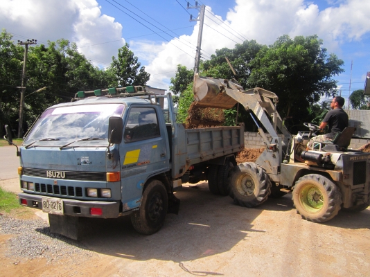 ขาย ดั้ม NPR 115 พวงมาลัยเพาเวอร์