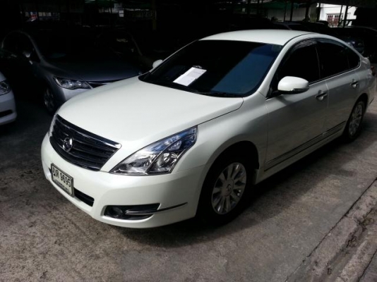 ขายด่วน NISSAN TEANA 2.0XL SPORT SERIE NAVI 2010