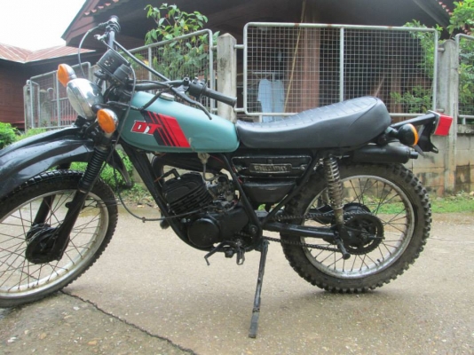 ขายด่วน YAMAHA DT 100 มีเล่มทะเบียน ระบบไฟใช้ได้หมด ขายด่วน YAMAHA DT 100 มีเล่มทะเบียน ระบบไฟใช้ได้หมด