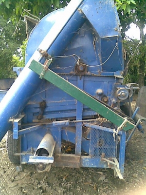 ขายด่วนรถไถฟอร์ด+โม่ข้าว 8 ฟุตเกษตรพัฒนา