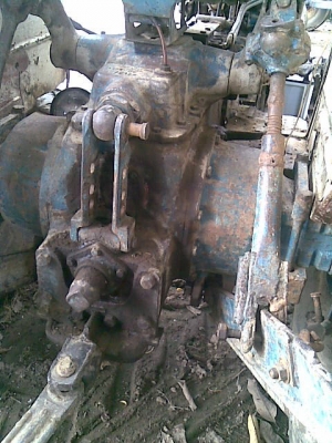 ขายด่วนรถไถฟอร์ด+โม่ข้าว 8 ฟุตเกษตรพัฒนา