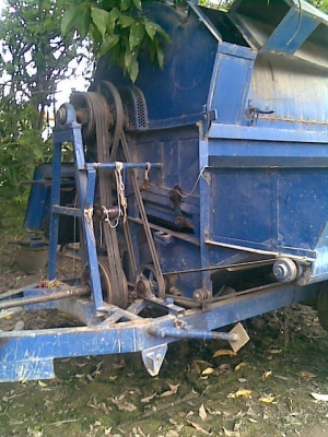 ขายด่วนรถไถฟอร์ด+โม่ข้าว 8 ฟุตเกษตรพัฒนา