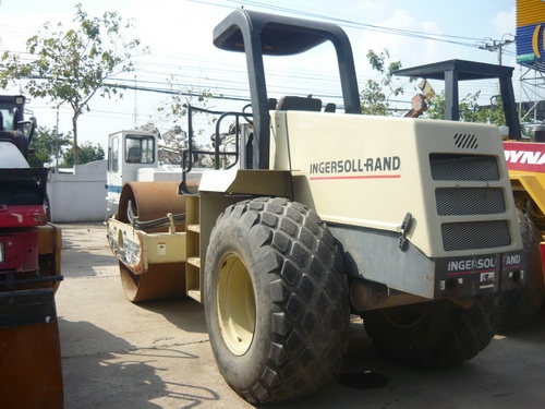 รถบดสั่นสะเทือน Ingersollan 10 ตัน SD100D (2เพลา) เพียง 1.63 ล้านบาท เท่านั่น