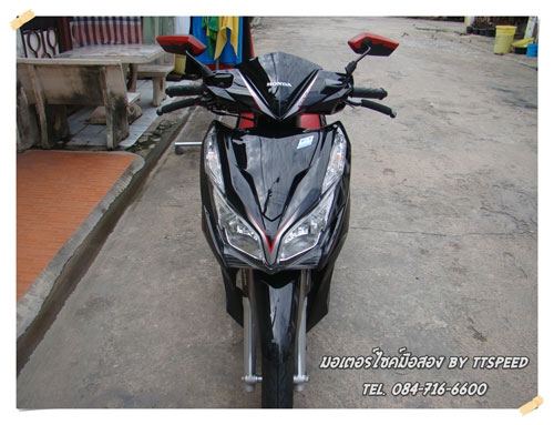 Click 125i idling stop ตัวท็อปล้อแม็ก ไมล์ 1900 โลรถ 5 เดือน Click 125i idling stop ตัวท็อปล้อแม็ก ไมล์ 1900 โลรถ 5 เดือน