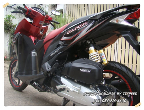 Click 125i idling stop ตัวท็อปล้อแม็ก ไมล์ 1900 โลรถ 5 เดือน Click 125i idling stop ตัวท็อปล้อแม็ก ไมล์ 1900 โลรถ 5 เดือน