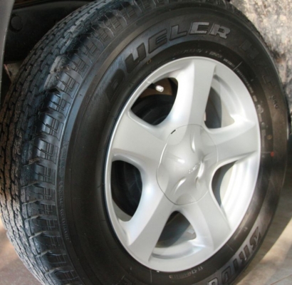 แม็กพร้อมยาง 255-65-17 Vcross