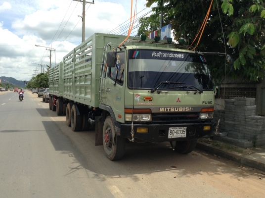MITSUBISHI  260 แรง รุ่น M 6 พ่วงแม่ ลูก 3 เพลา ราคาลดที่ 1950000 บาท
