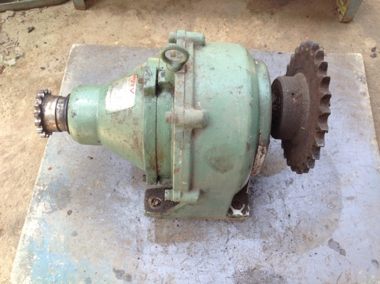 ขายหัวเกียร์ทดรอบ Fuji made in Japan อัตราทด 1:20 สภาพสวย หมุนคล่อง พร้อมใช้งาน