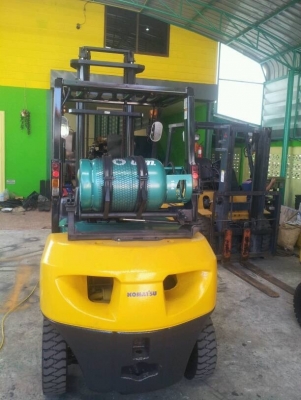 ***ขายด่วน***KOMATSU FG25-16 เสา4เมตร สนใจติดต่อ083-062-0223 ***ขายด่วน***KOMATSU FG25-16 เสา4เมตร สนใจติดต่อ083-062-0223