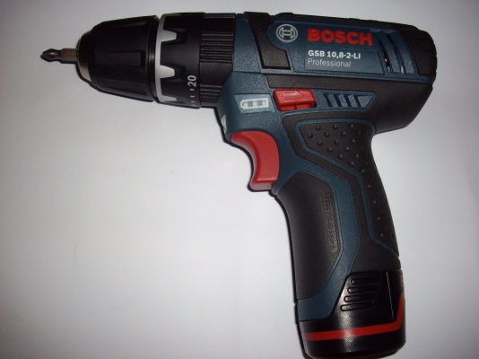 ขายสว่านกระแทกไร้สาย BOSCH รุ่น GSB 10.8-2 LI