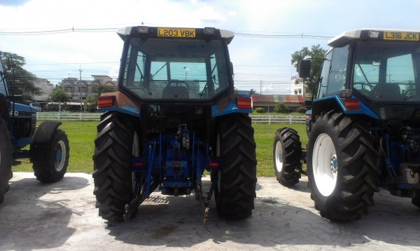 รถไถฟอร์ด 7740 คันที่ 3 ยางใหม่ 4 เส้น