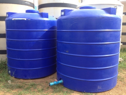 ขาย ถังน้ำพลาสติก ขนาด 1,000 ลิตรหลายใบสภาพสวยพร้อมใช้งาน ราคาไม่แพง