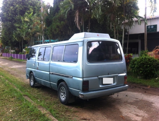 ขายรถตู้ Nissan Urvan TD27 รถบ้านบ้าน