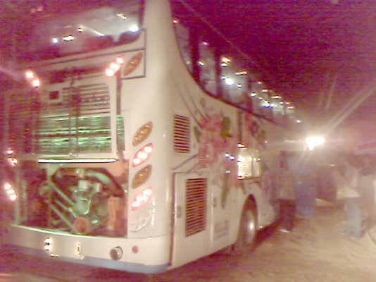 ตัวถัง ทรงท็อปคลาส อู่มีแสง ช่วงล่างฮีโน่ถุงลม เขาควายแอร์ไฟพร้อม ครับ 1.100.000 แนนซ์