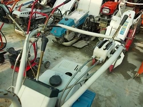 รถเกี่ยวข้าวเดินตาม รหัสสินค้า :12000857 ขายถูก!! นำเข้าจากญี่ปุ่น เครื่อง KF34G ขนาด 2.3 PS. www.nihonmono.com