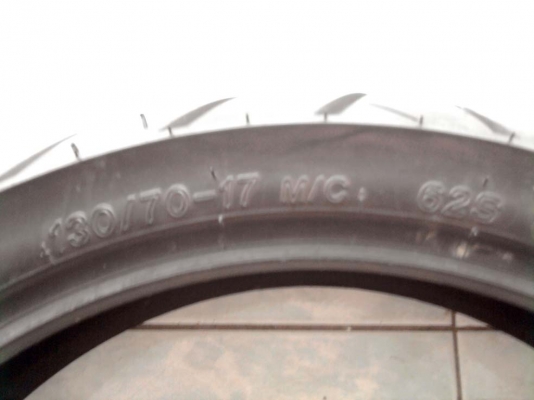 ขออนุญาติขาย ยาง Ninja250 ขนาดหน้า 110/70-17 หลัง 130/70-17