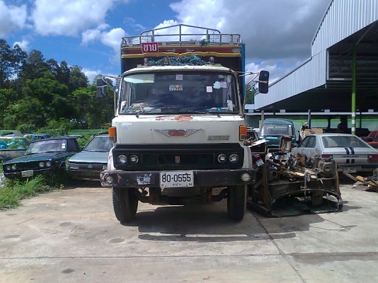 รถสิบล้อ HINO KT920 เครื่อง HINO EH700 เครื่องดี คัสซีสวย เก๋งสวย ภายในสวย มีทะเบียน.